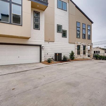 Fam Friendly 5 Bed Home Blocks To Pearl/Riverwalk! サンアントニオ エクステリア 写真
