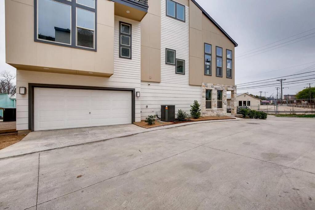 Fam Friendly 5 Bed Home Blocks To Pearl/Riverwalk! サンアントニオ エクステリア 写真